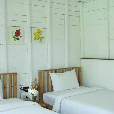 Sunshine Inn Resort 카오락 외부 사진