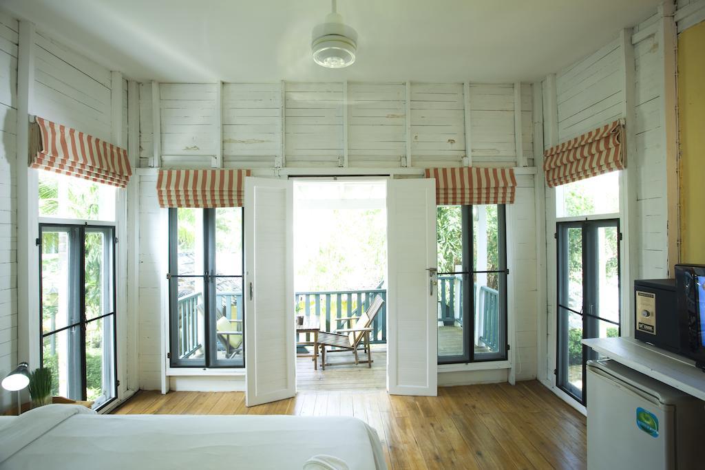 Sunshine Inn Resort 카오락 객실 사진