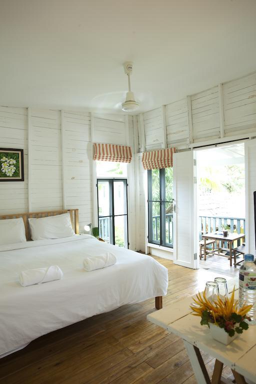 Sunshine Inn Resort 카오락 객실 사진