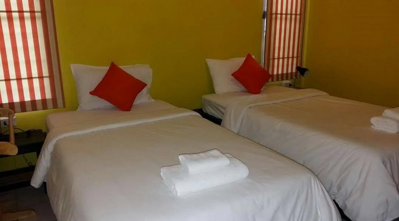 Sunshine Inn Resort 카오락 외부 사진