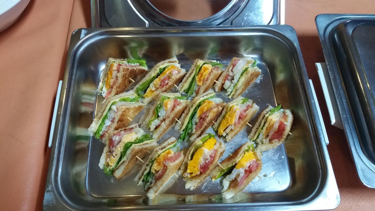 Sunshine Inn Resort 카오락 외부 사진