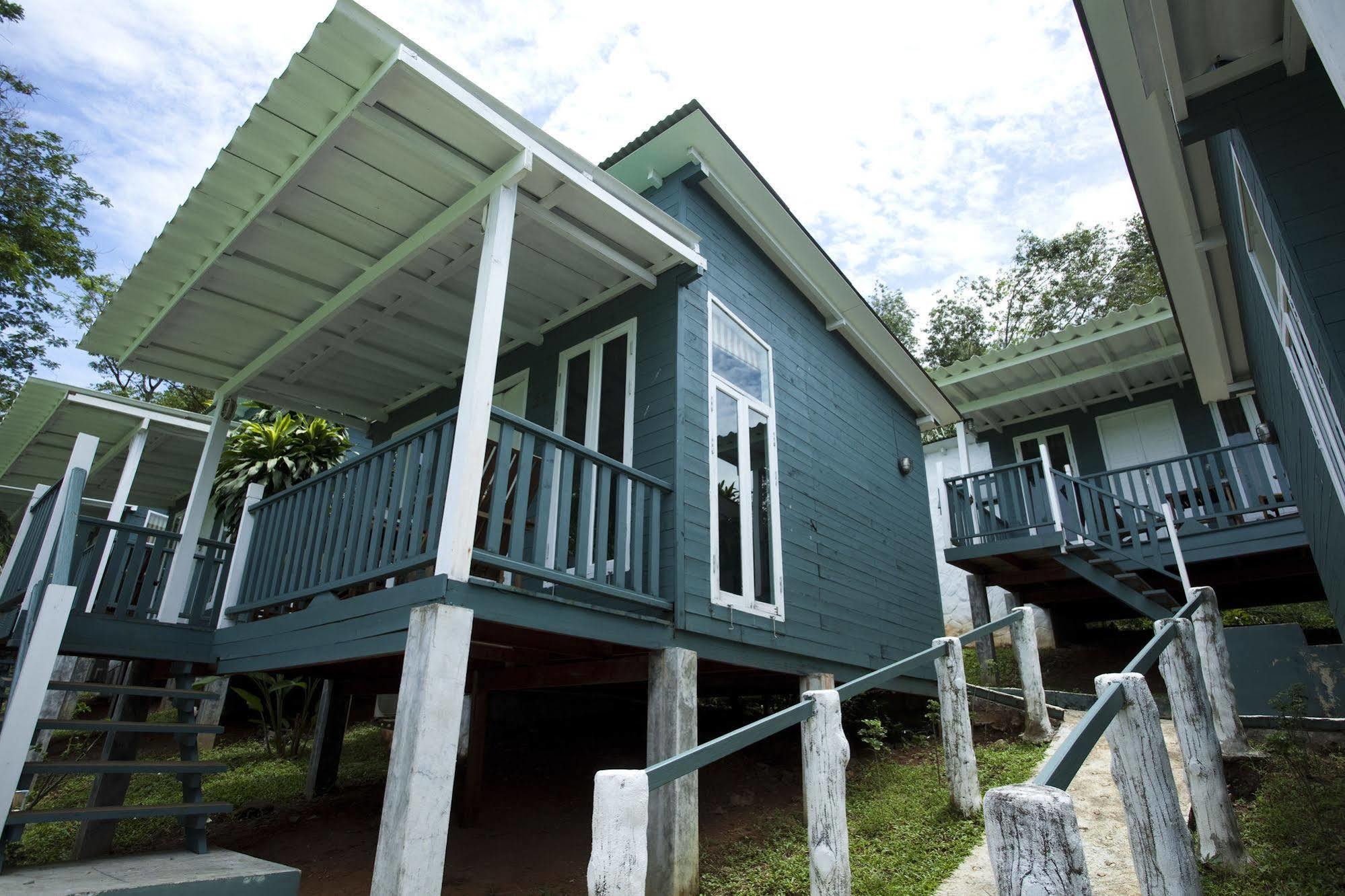Sunshine Inn Resort 카오락 외부 사진